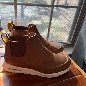 Nike Air Max Thea Mid